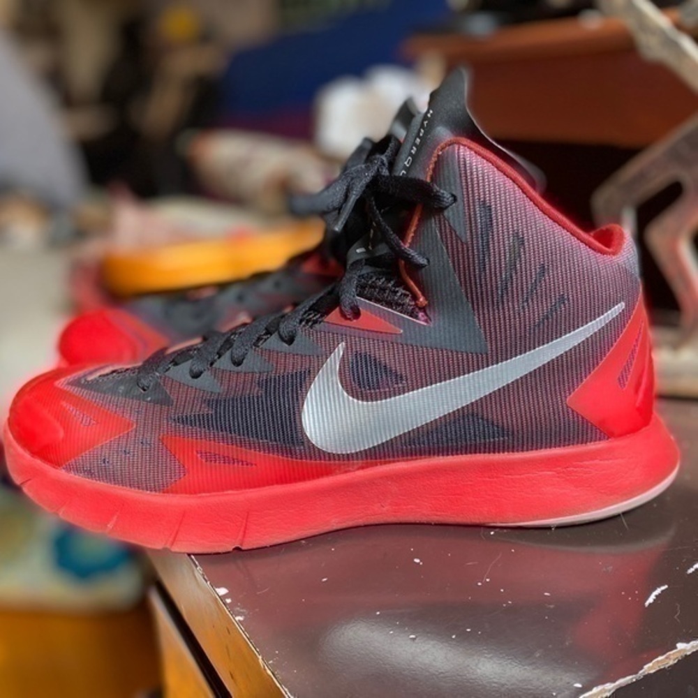 Lunar Hyperquickness Black/University Red-Wolf Gre - Picture 4 of 6